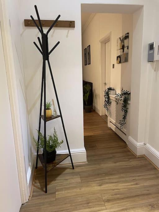 Lovely 2 Bedroom Apartment In Chelsea Sw3 London Kültér fotó