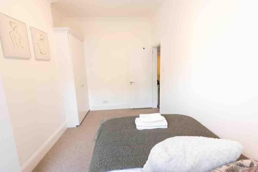 Lovely 2 Bedroom Apartment In Chelsea Sw3 London Kültér fotó